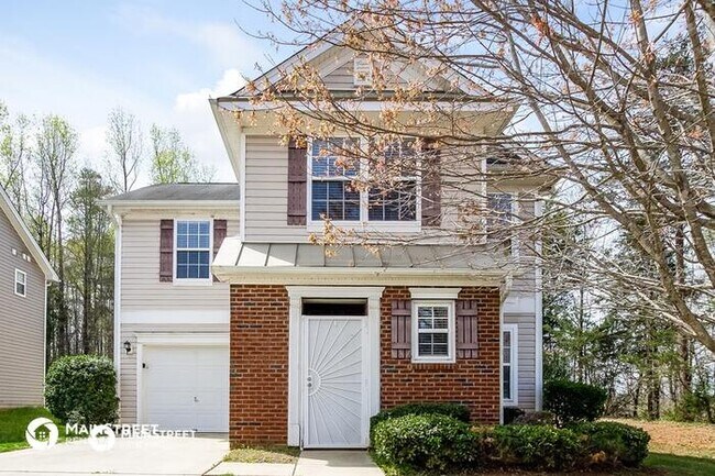 Primary Photo - 6223 Blue Ash Ln, Charlotte, NC 28215