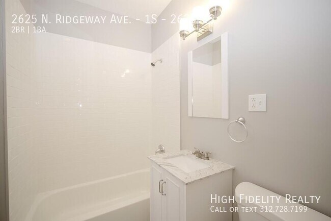 Building Photo - 2625 N Ridgeway Ave