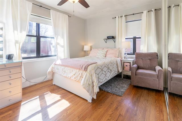 Building Photo - 1803 Oak Tree Ln