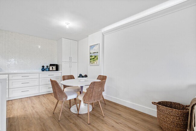 Building Photo - 1111 S Ocean Blvd