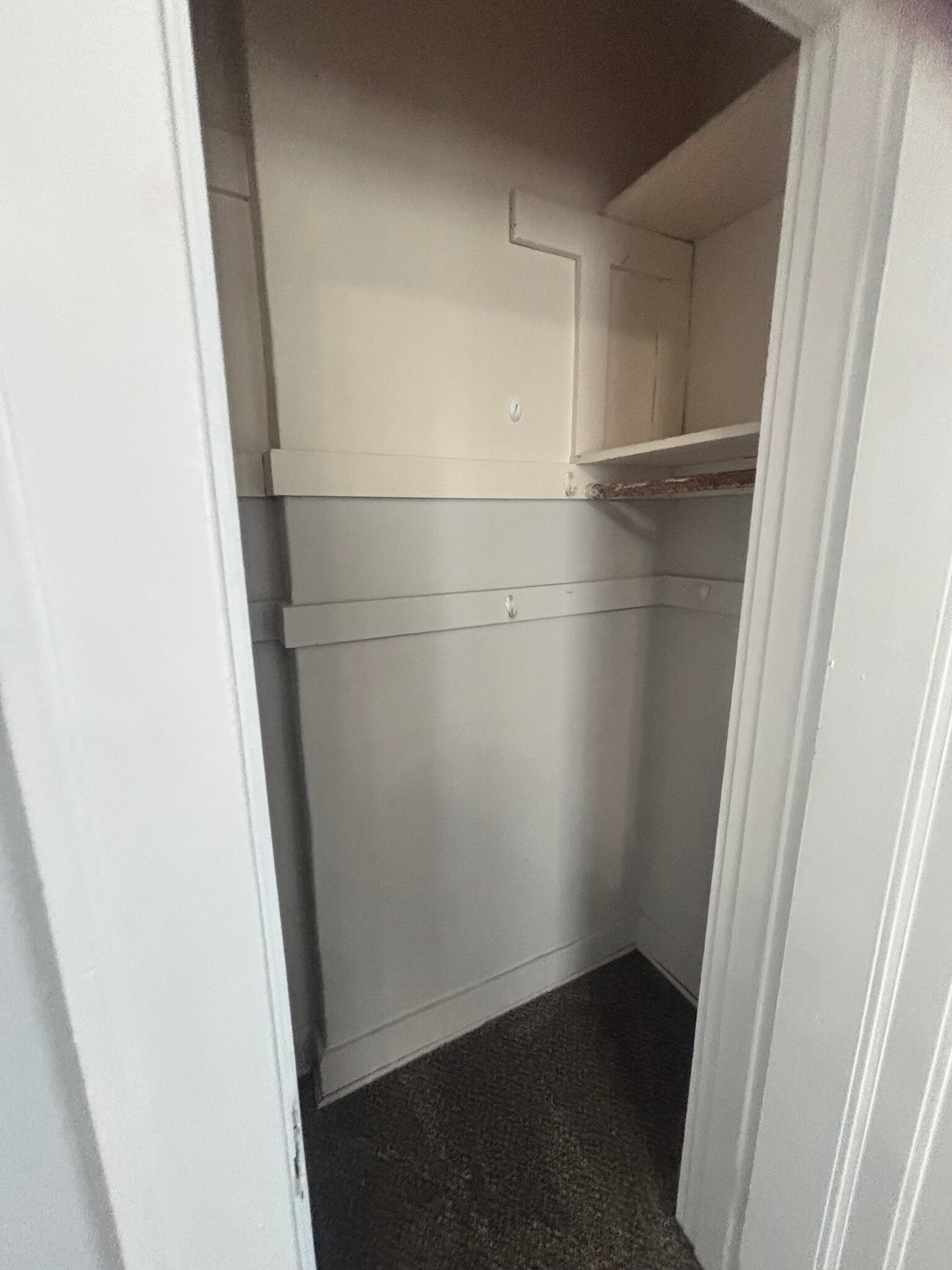 Building Photo - 435 W McKibben St