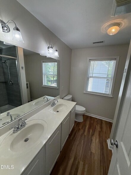 Building Photo - 4046 Landover Ln