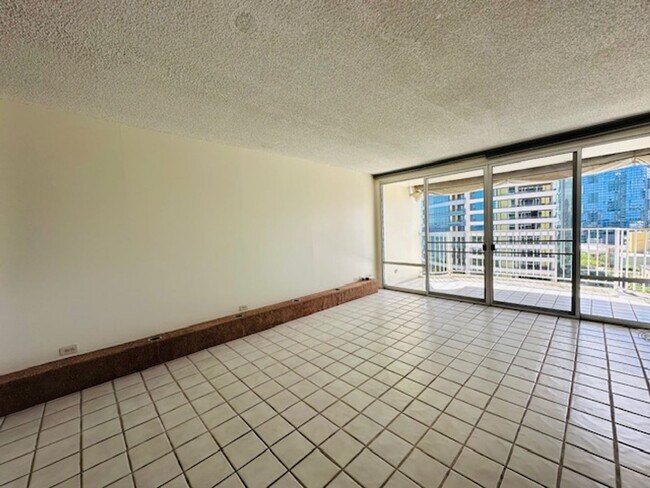 Building Photo - 2 Bedroom, 2 Bathroom, 1 Parking (1350 Ala...