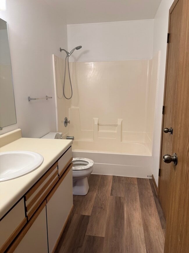 Building Photo - 3113 Galilee Ave