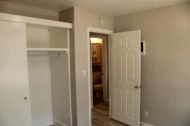 Building Photo - 2310 Sumac Dr