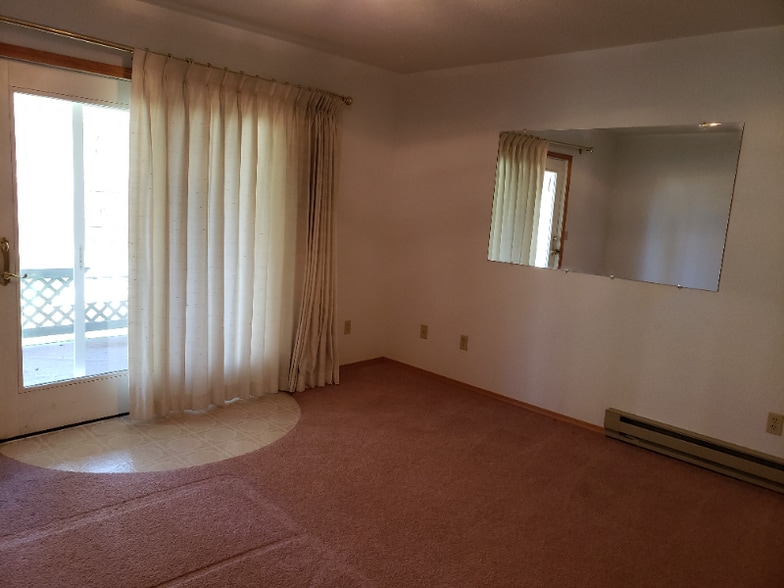 Building Photo - 255 Elk Trail