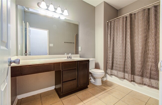 Building Photo - 18707 Naples Ridge Ct