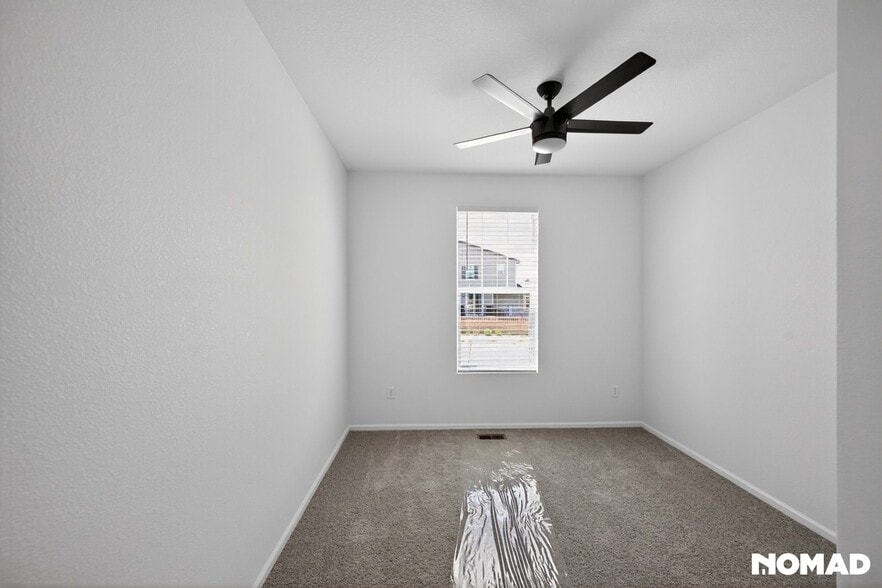 Building Photo - 5204 N Elk St