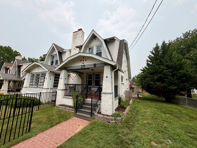 Building Photo - 25 N Concord Rd