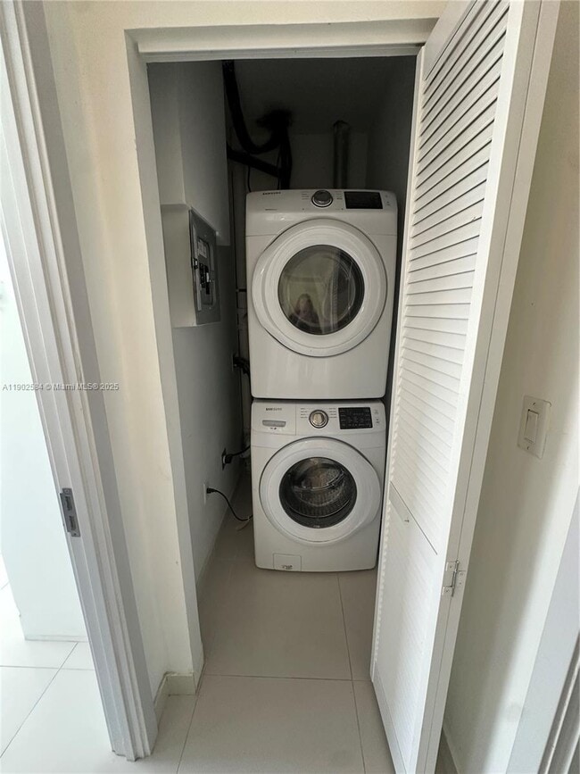 Building Photo - 13712 SW 259th St