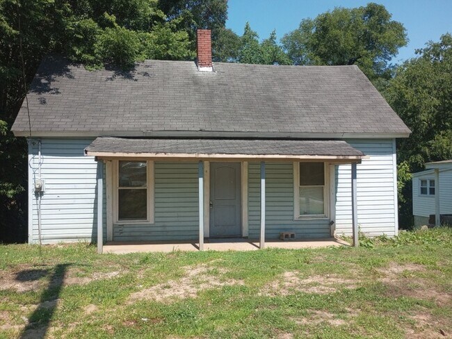 Primary Photo - 21 Pearl St