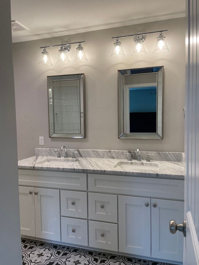 Building Photo - COMING SOON — FALL IN LOVE WITH YOUR NEW HOME!