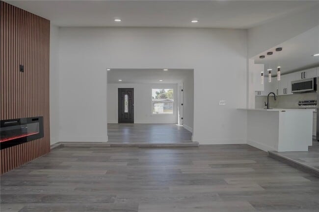 Building Photo - 1797 Birch Dr