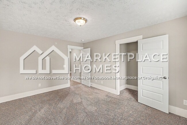 Building Photo - 185 Arbor Lp