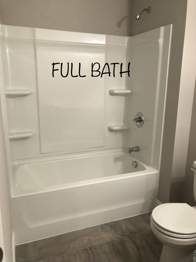 Building Photo - 8117 River House Rd