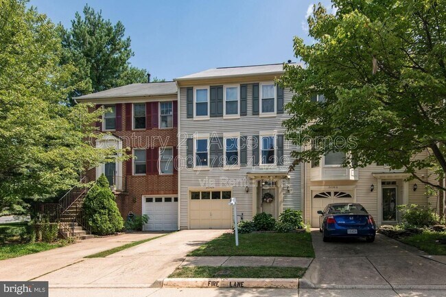Primary Photo - 20964 Promontory Square