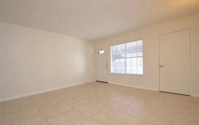 Building Photo - 2250 Bering Dr