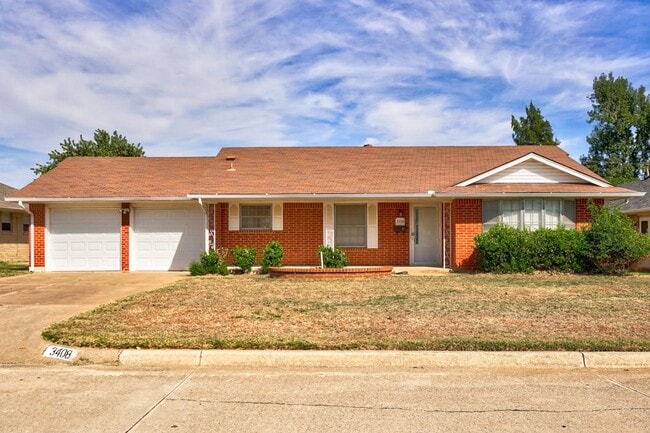 Building Photo - 3 Bed 2 Bath in Midwest City!
