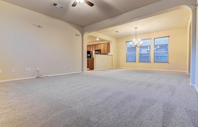 Building Photo - 1808 McClannahan Dr