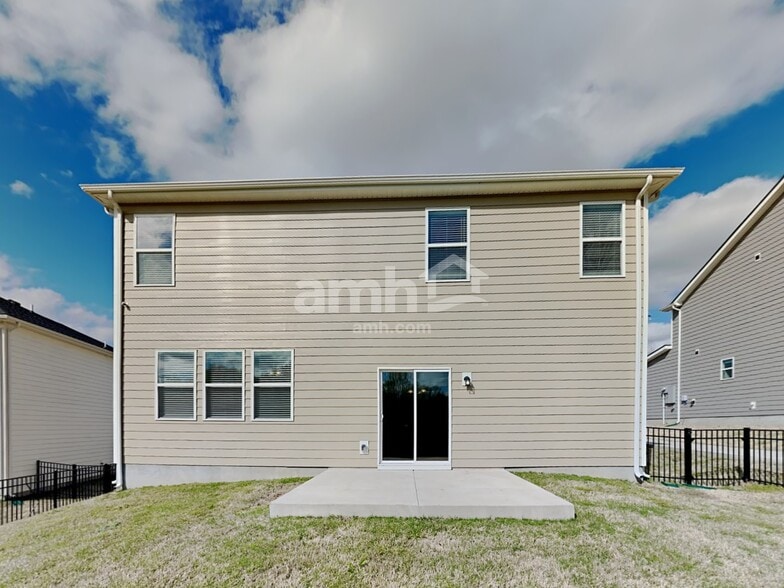 Building Photo - 2745 Bison Ct