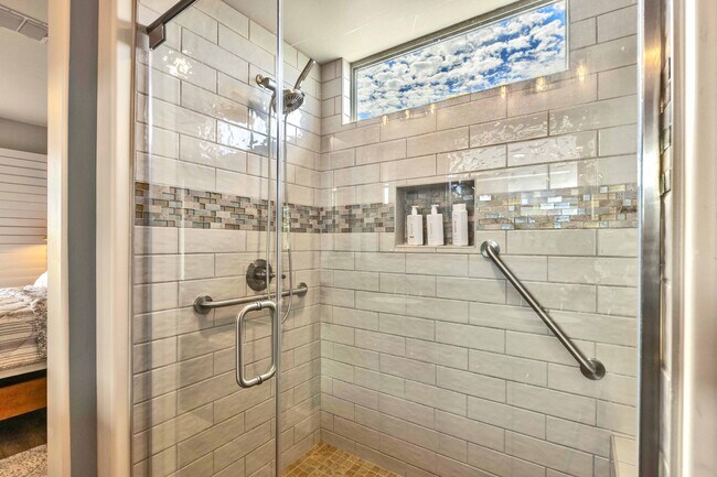 Building Photo - 30737 S Osprey Dr