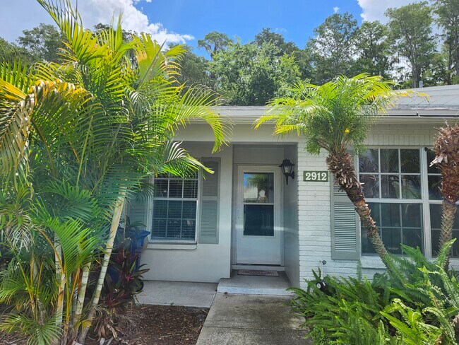 Primary Photo - 2912 Westmoreland Ct