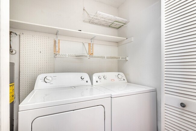 Building Photo - 5740 Martel Ave
