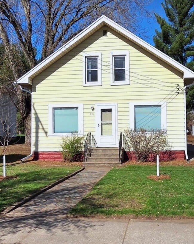 Building Photo - 816 Starr Ave