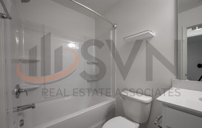 Building Photo - Brand New Construction! 3BD, 2.5BA Mebane Townhome Minutes from Tanger Outlets