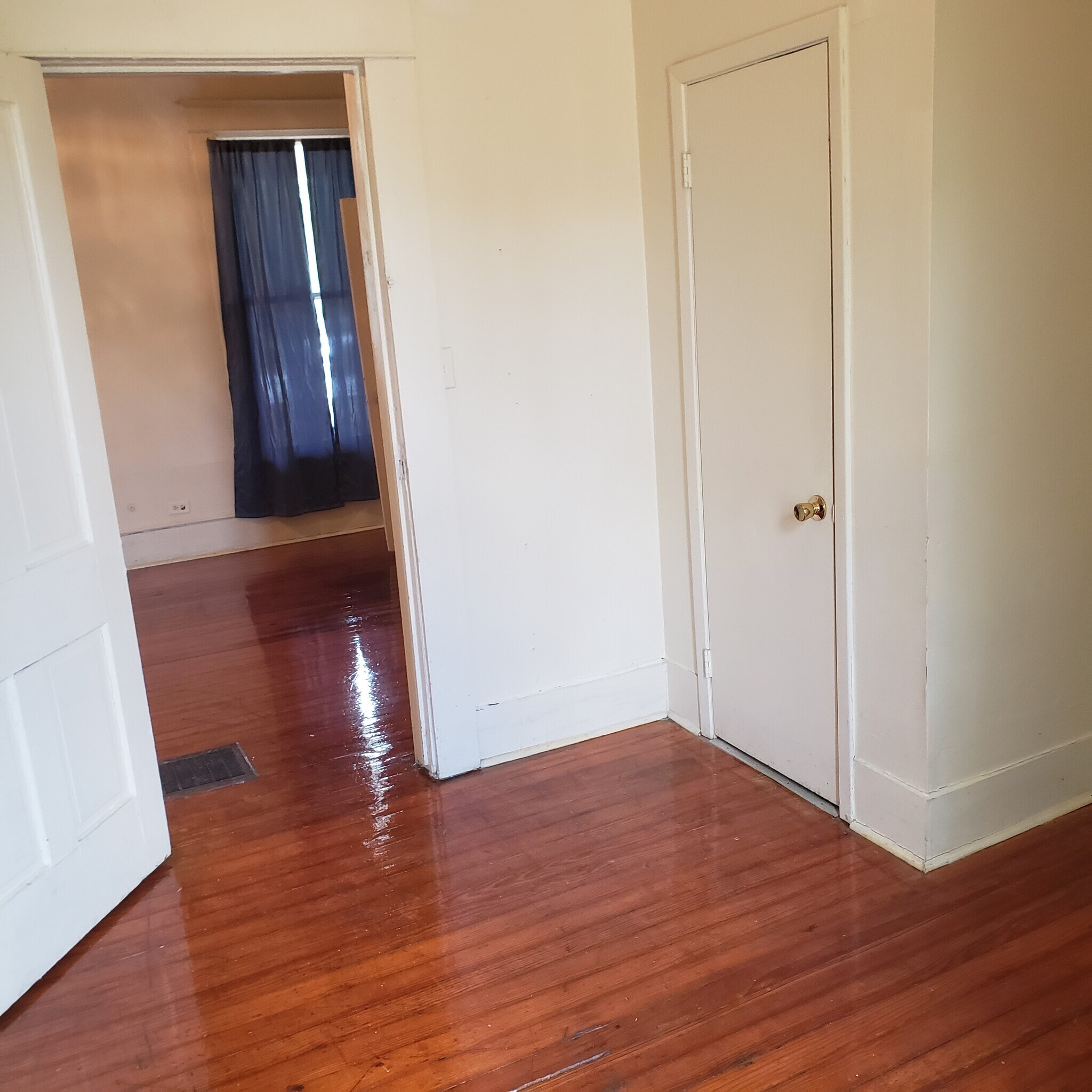 Building Photo - 314 Fowzer St