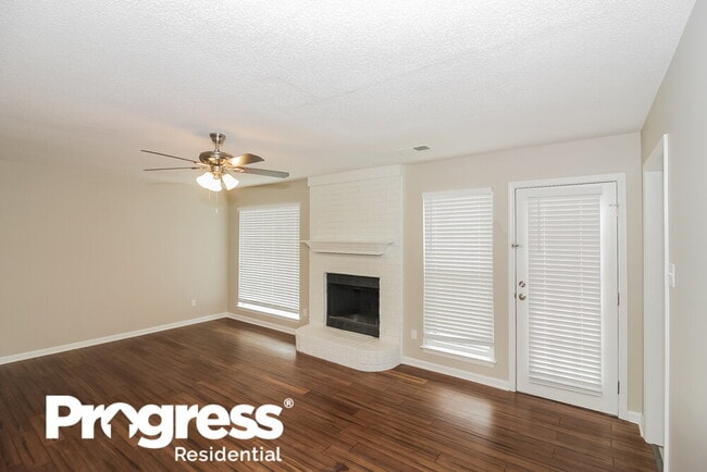 Building Photo - 7726 Deer Trail Ln