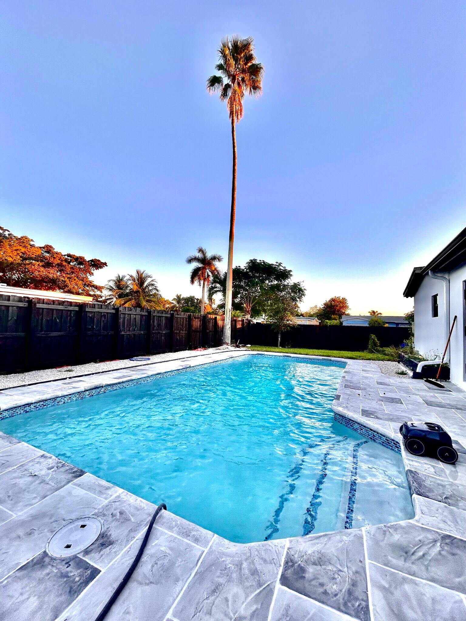 Building Photo - 132 NW 78th Ter