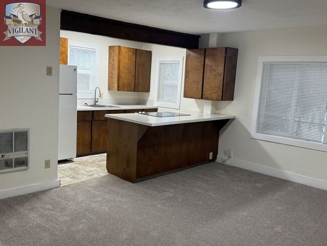 Building Photo - WA271