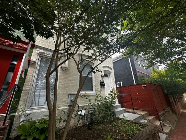 Building Photo - 1246 Duncan Pl NE