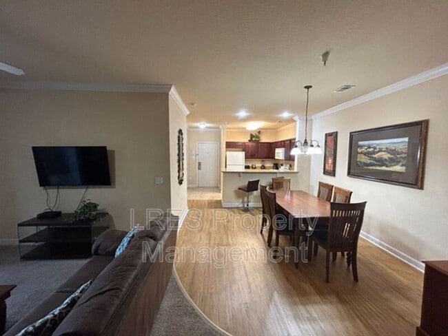 Building Photo - 1351 Tuscan Terrace