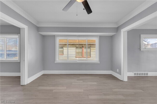 Building Photo - 10613 Sandusky Ave