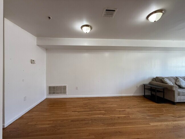 Building Photo - 12 Bergen Ave