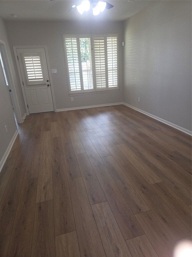 Building Photo - 18554 Jasmine Garden Pl