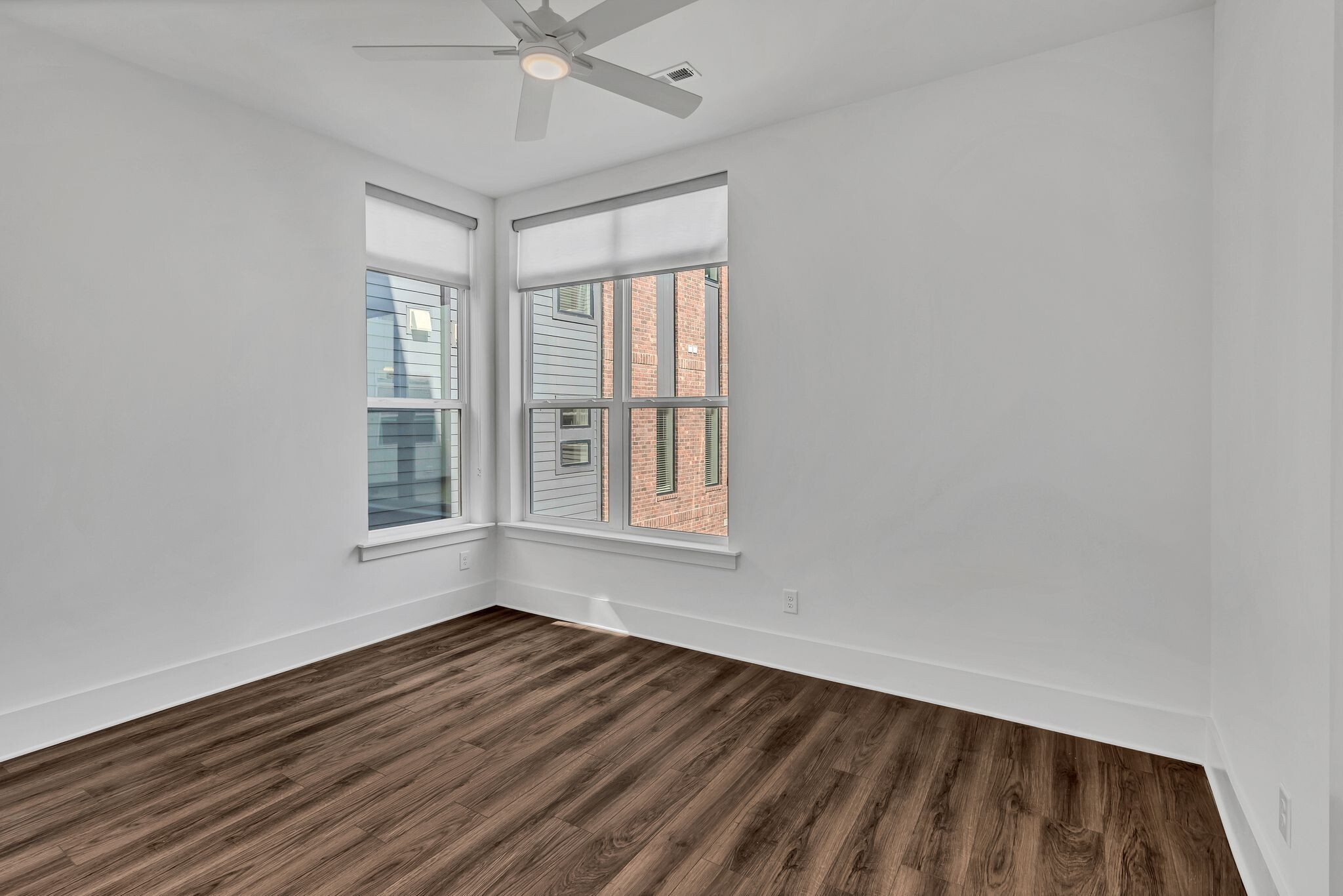 Building Photo - 121 Neill Ave