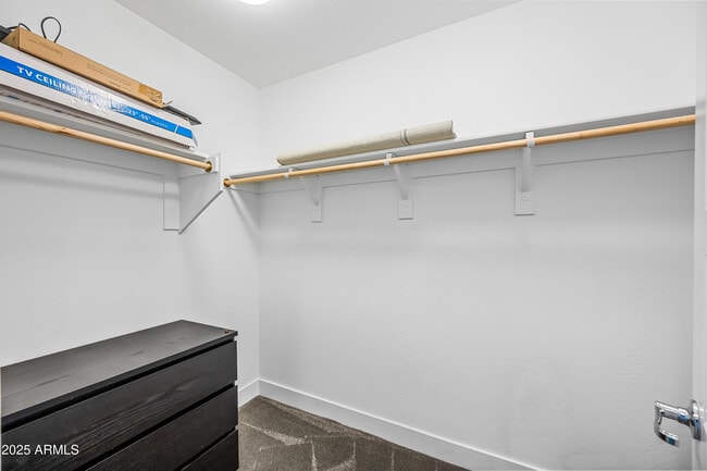 Building Photo - 1250 Abbey Ln