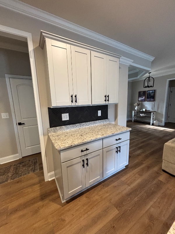 Building Photo - 229 Carriage Gate Dr