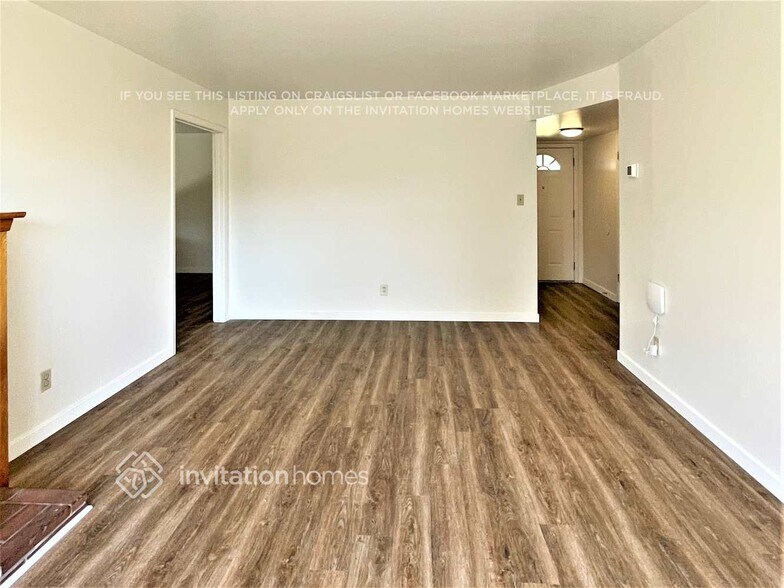 Building Photo - 7030 Tamoshanter Way