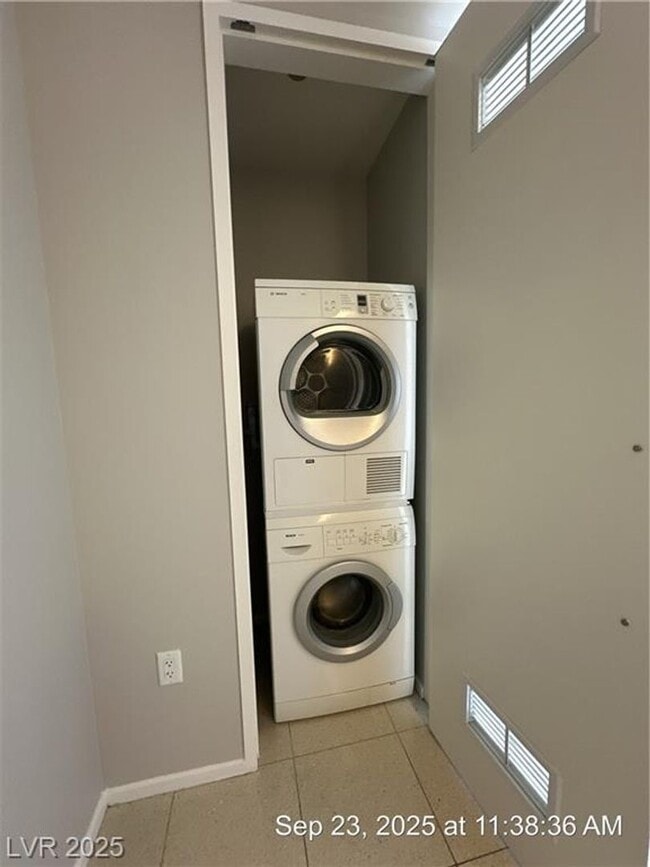 Building Photo - PARTIALLY FURNISHED 8TH FLOOR 1 BED 1 BATH