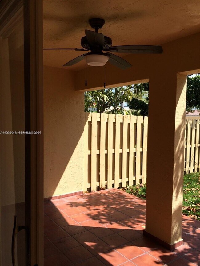 Building Photo - 14222 SW 25th Terrace