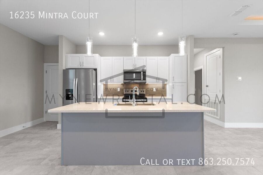 Building Photo - 16235 Mintra Ct