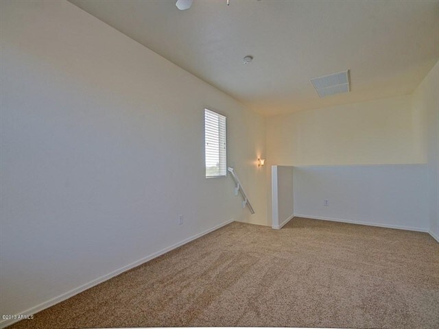 Building Photo - 2656 S 89th Dr