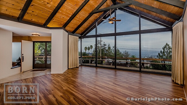 Building Photo - 81 Loma Rd