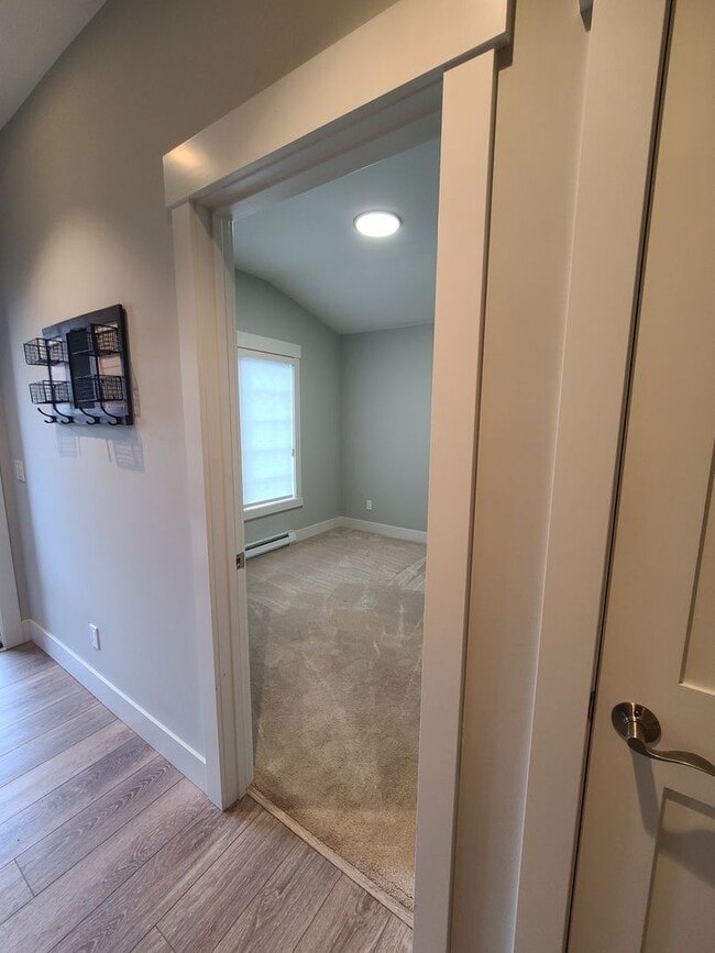 Building Photo - 2 bed, 2 bath newer construction condo