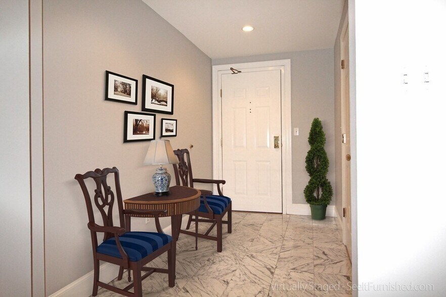 Building Photo - 191 W 8th St