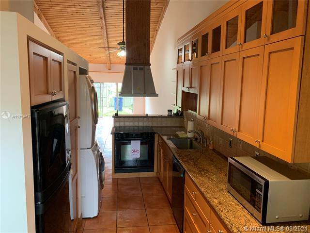 Building Photo - 13620 SW 101st Ln